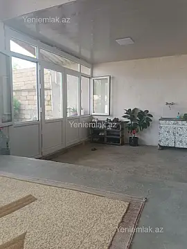Satılır 5 otaqlı həyət evi 160 m²