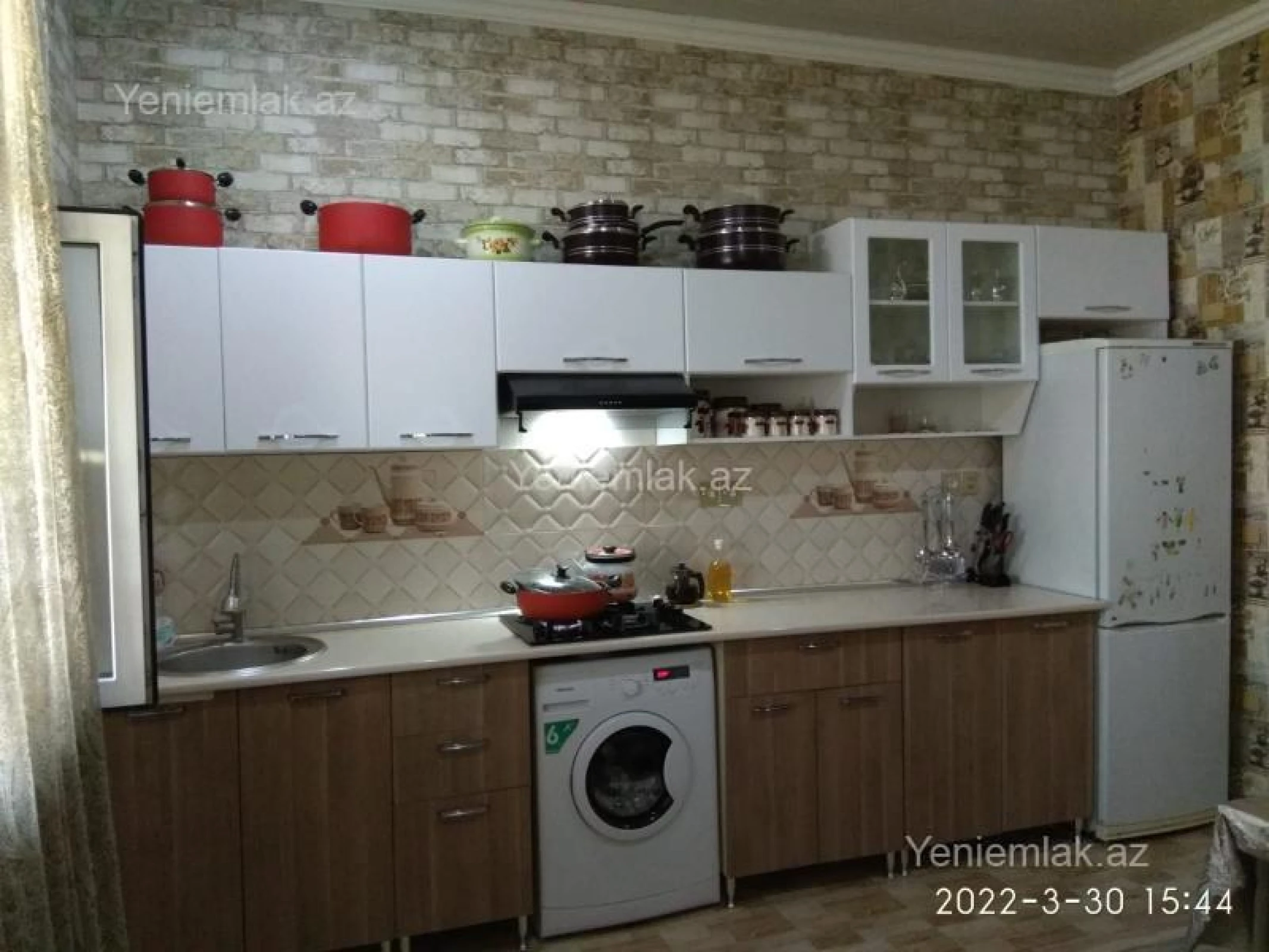 Satılır 5 otaqlı həyət evi 160 m²