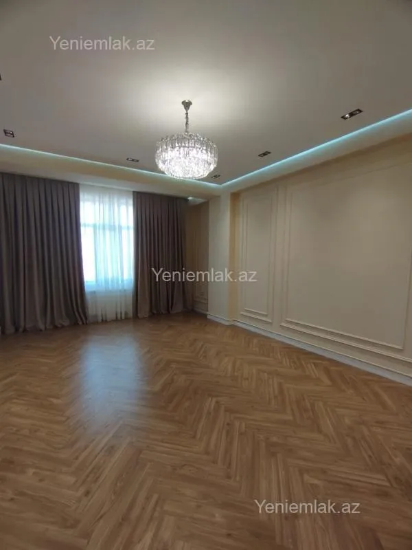 Satılır 2 otaqlı yeni tikili 80 m²