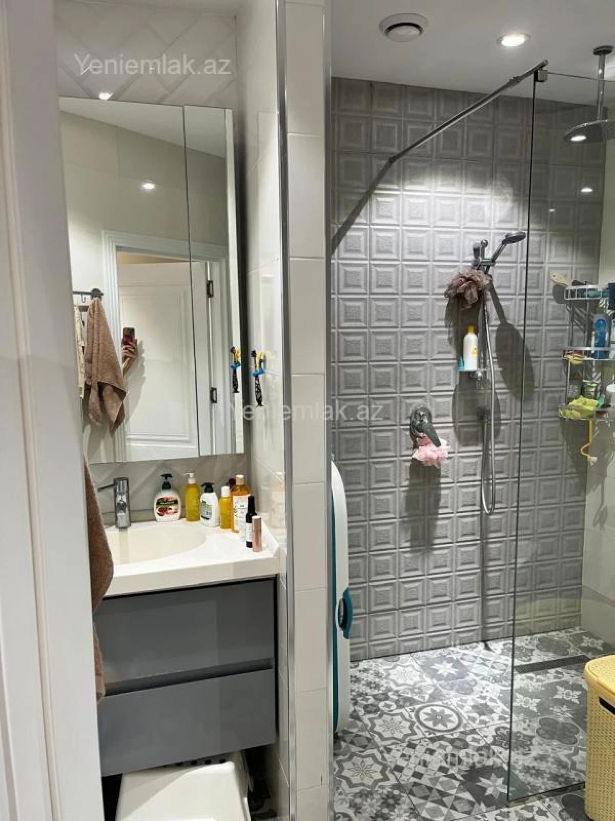 Satılır 4 otaqlı yeni tikili 140 m²