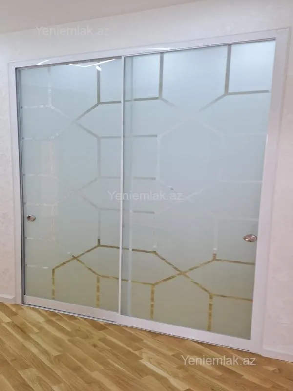 Satılır 3 otaqlı yeni tikili 100 m²