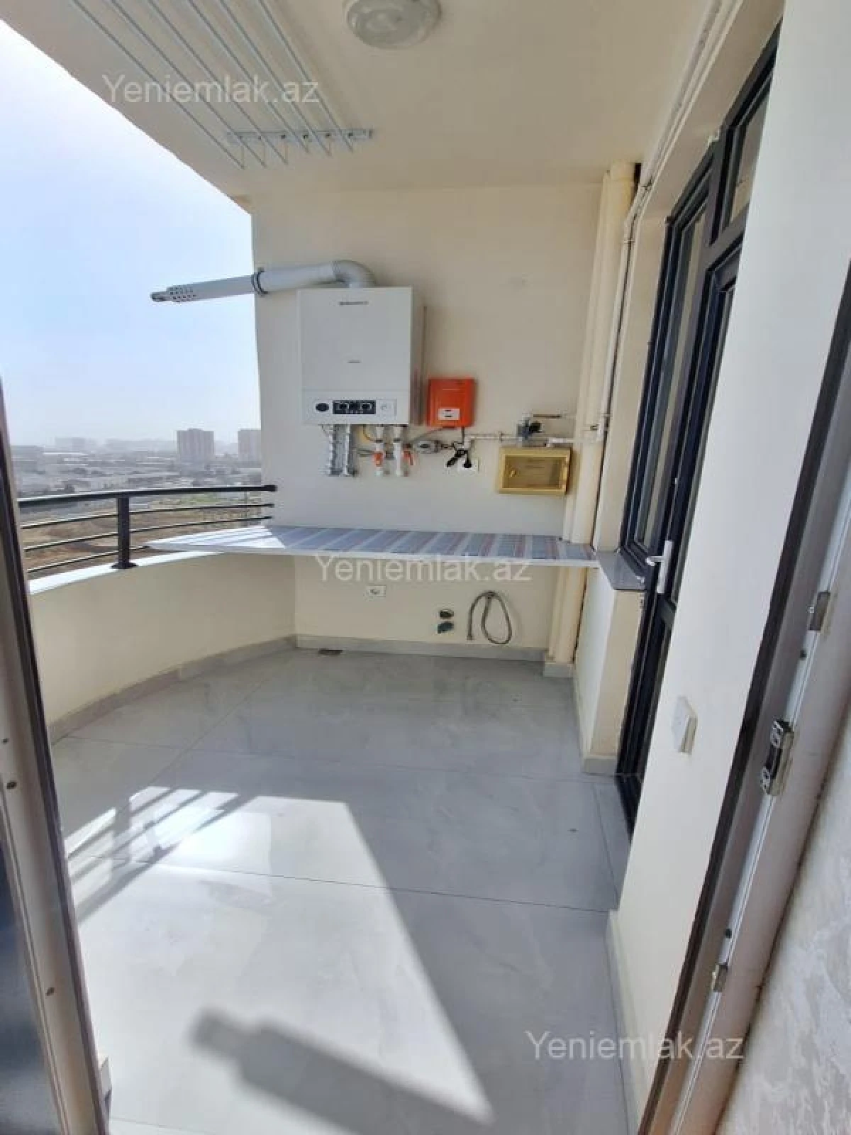 Satılır 3 otaqlı yeni tikili 100 m²