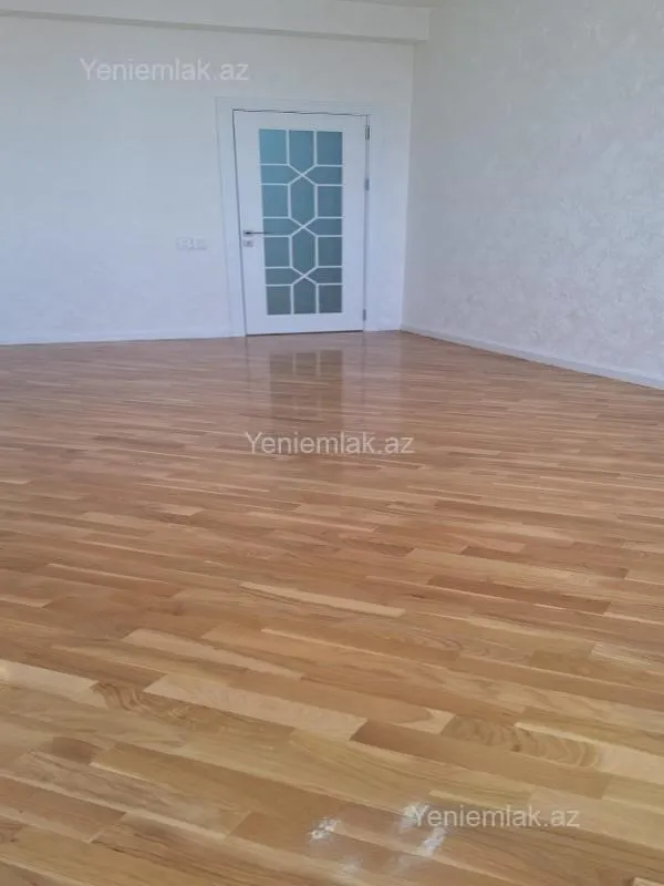 Satılır 3 otaqlı yeni tikili 100 m²