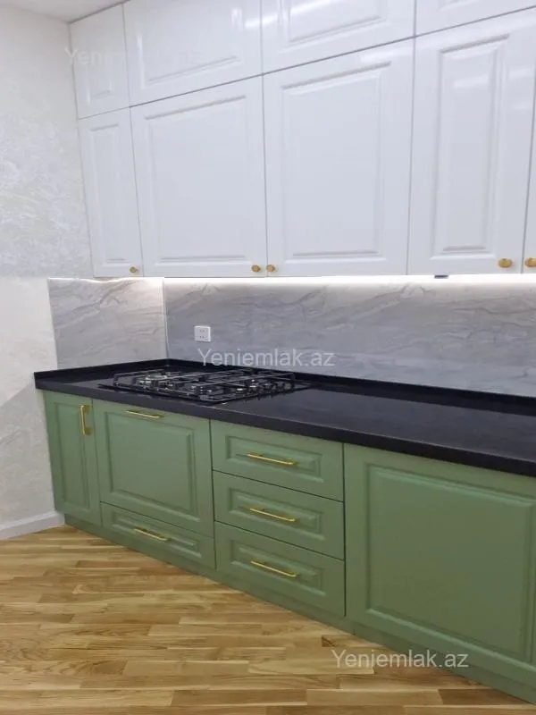 Satılır 3 otaqlı yeni tikili 100 m²