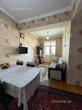 Satılır 3 otaqlı yeni tikili 120 m²