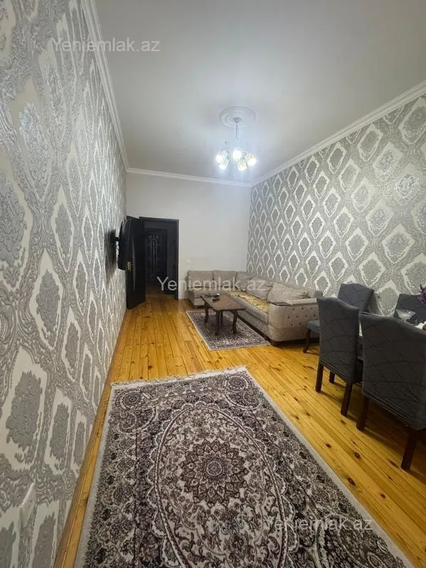 Satılır 2 otaqlı yeni tikili 70 m²