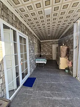 Satılır 4 otaqlı həyət evi 140 m²