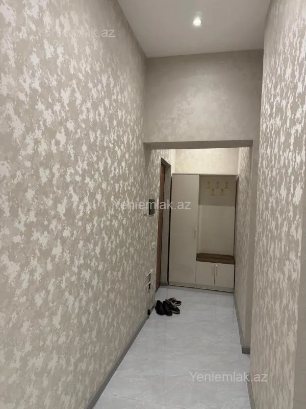 Satılır 2 otaqlı yeni tikili 95 m²