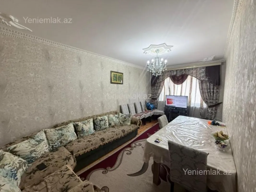 Satılır 3 otaqlı köhnə tikili 73 m²