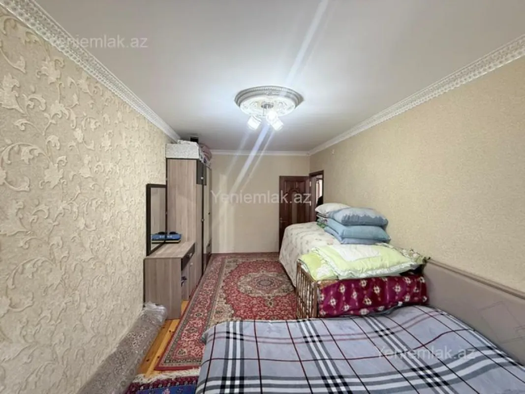 Satılır 3 otaqlı köhnə tikili 73 m²