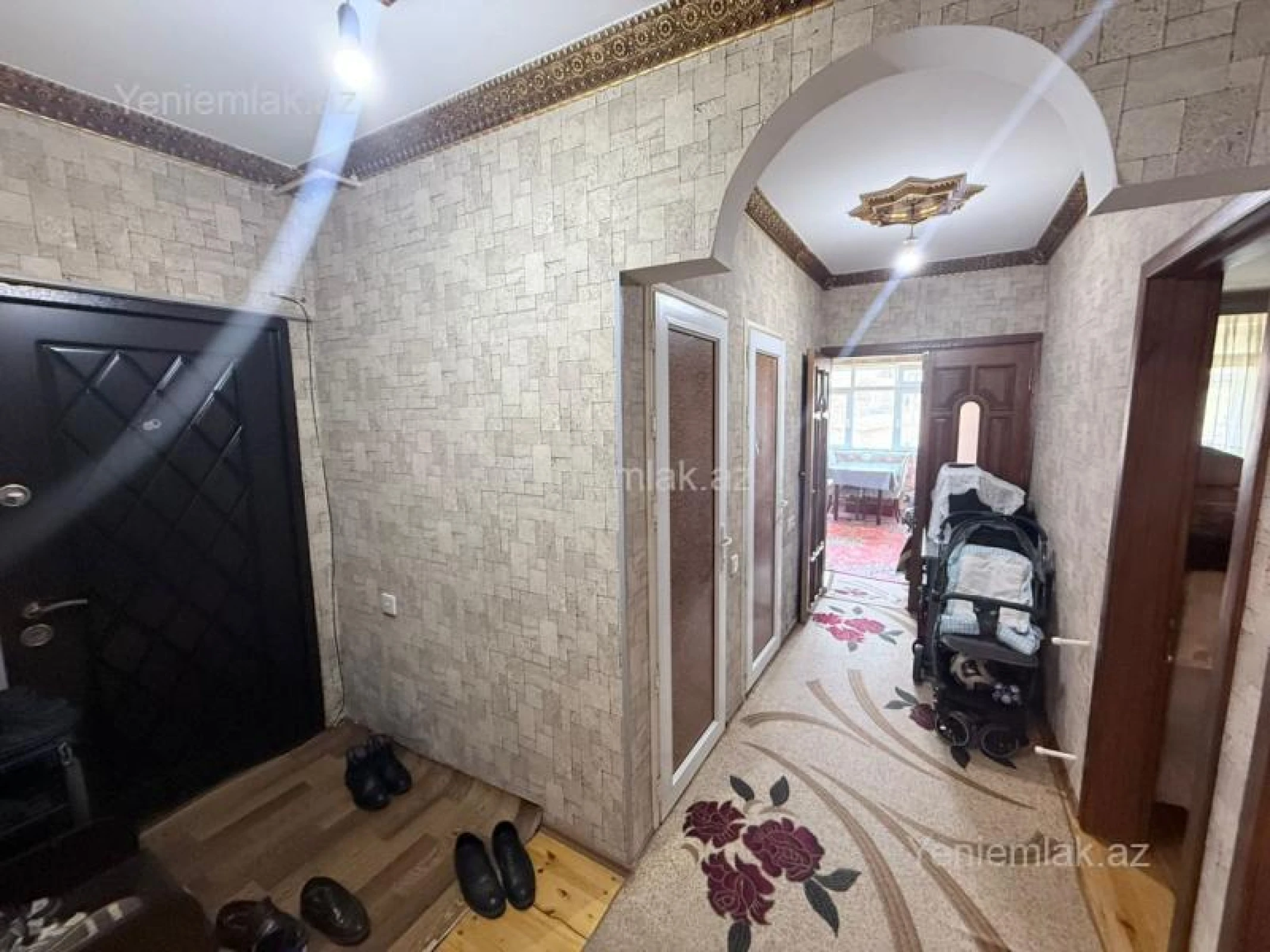 Satılır 3 otaqlı köhnə tikili 73 m²