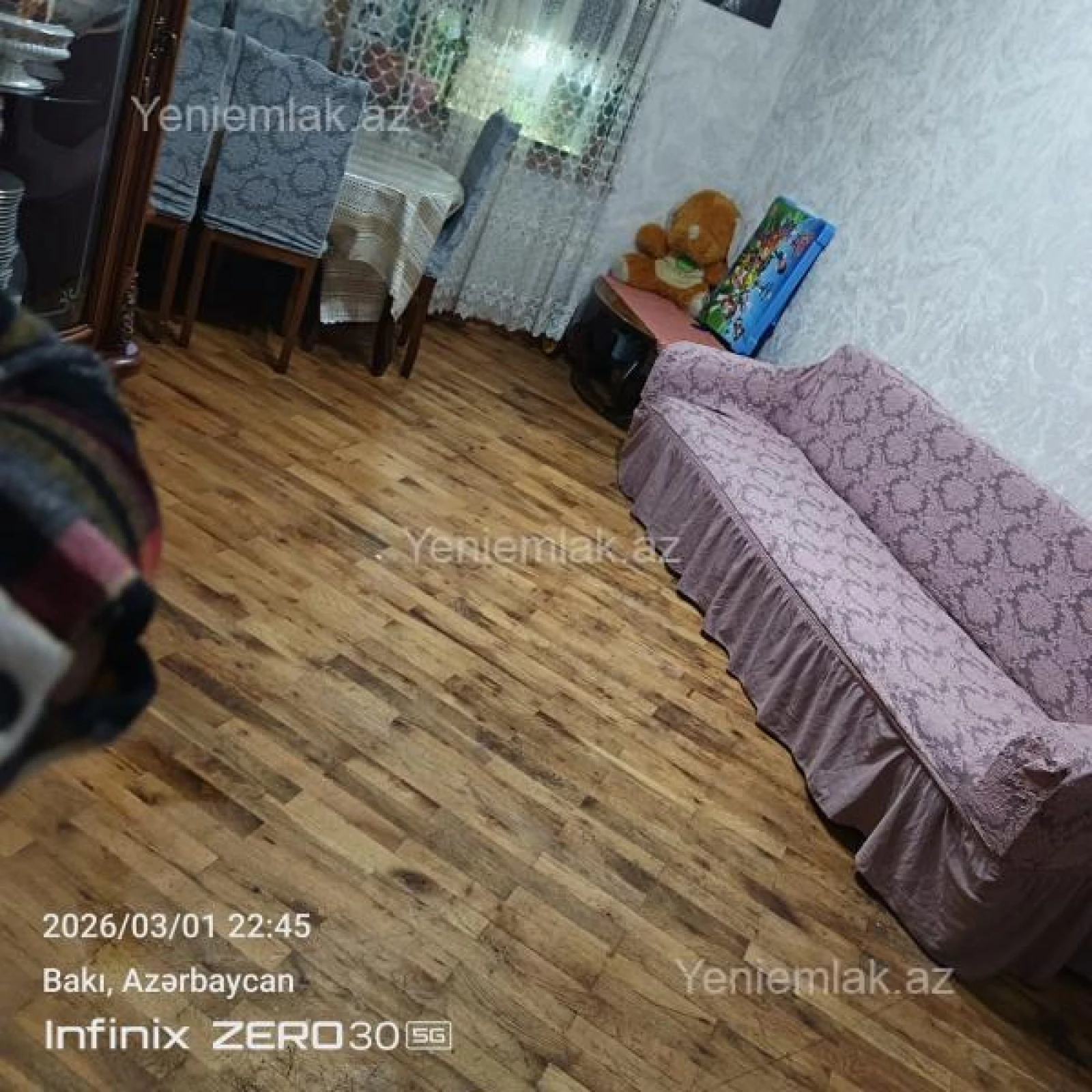 Satılır 2 otaqlı köhnə tikili 60 m²