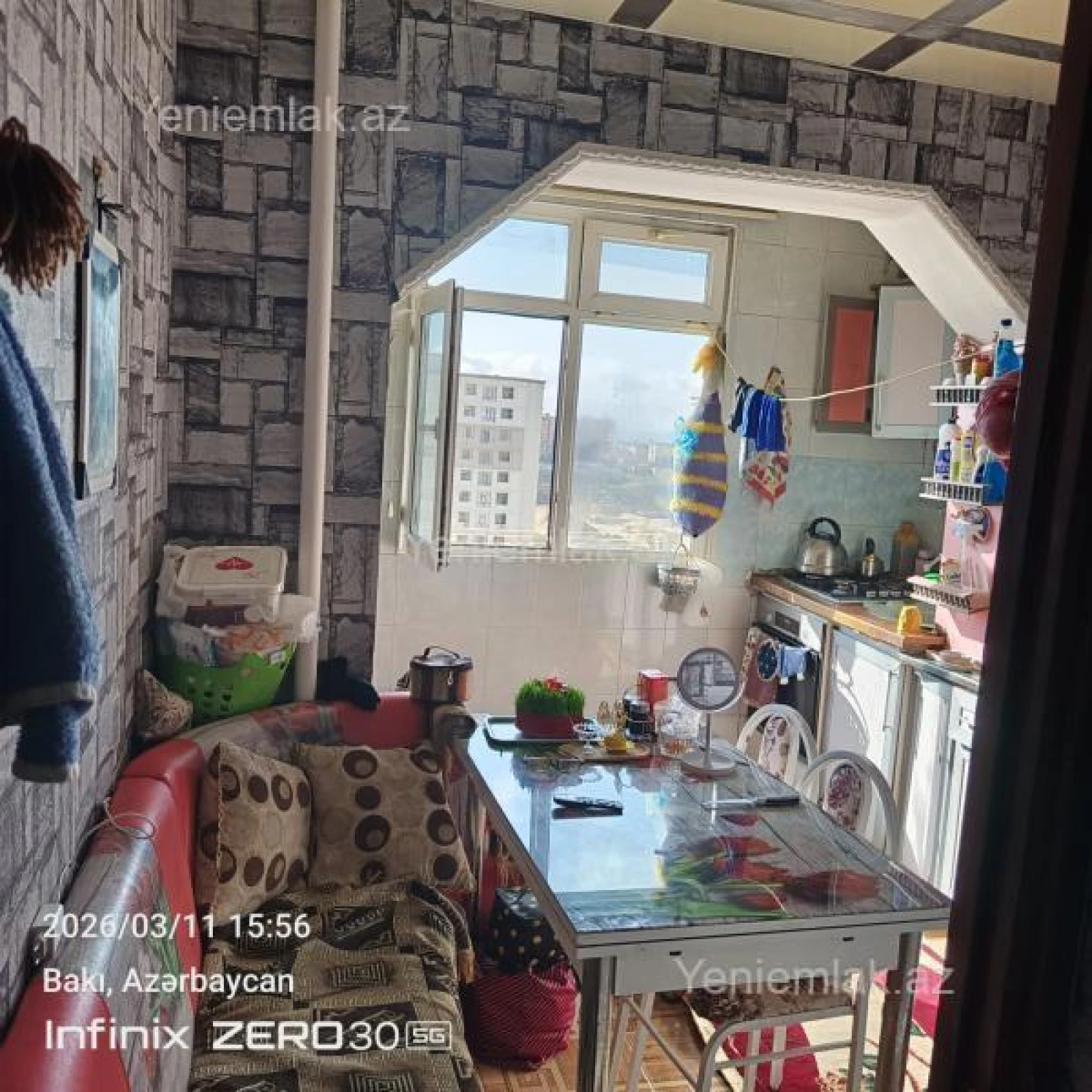 Satılır 2 otaqlı köhnə tikili 60 m²