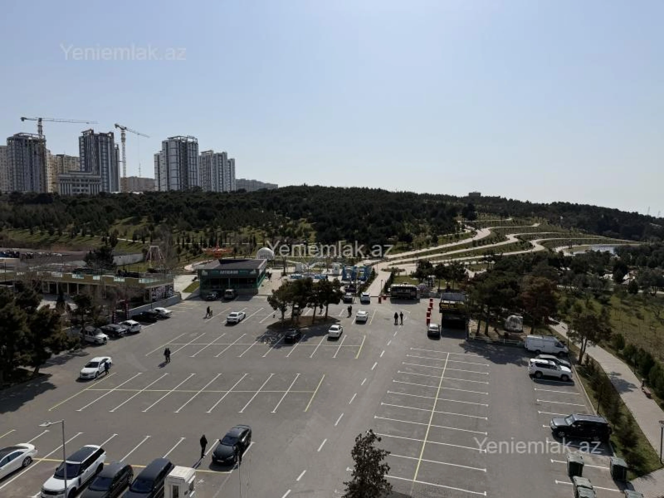 Satılır 4 otaqlı yeni tikili 131 m²