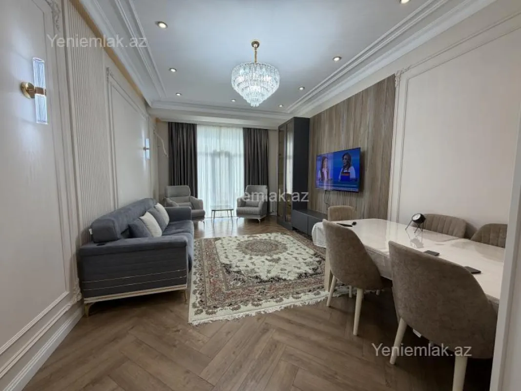 Satılır 4 otaqlı yeni tikili 131 m²