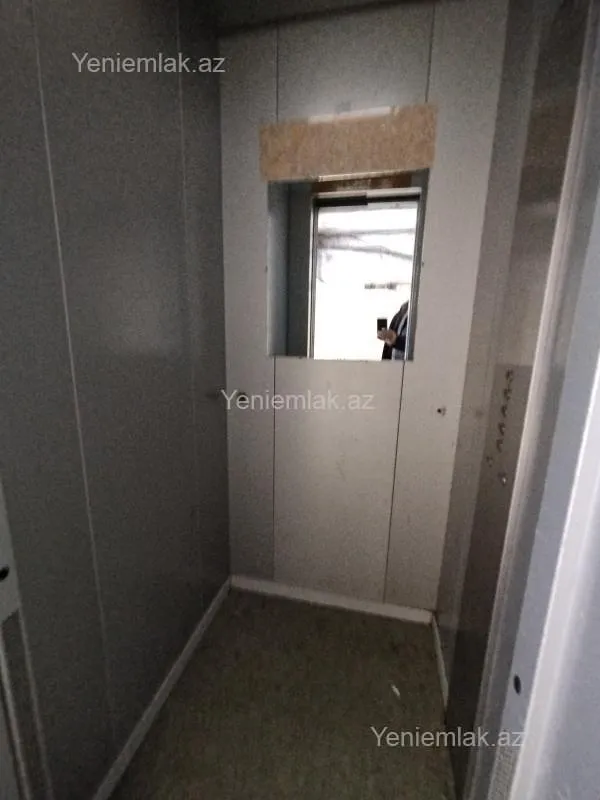 Satılır 3 otaqlı köhnə tikili 85 m²