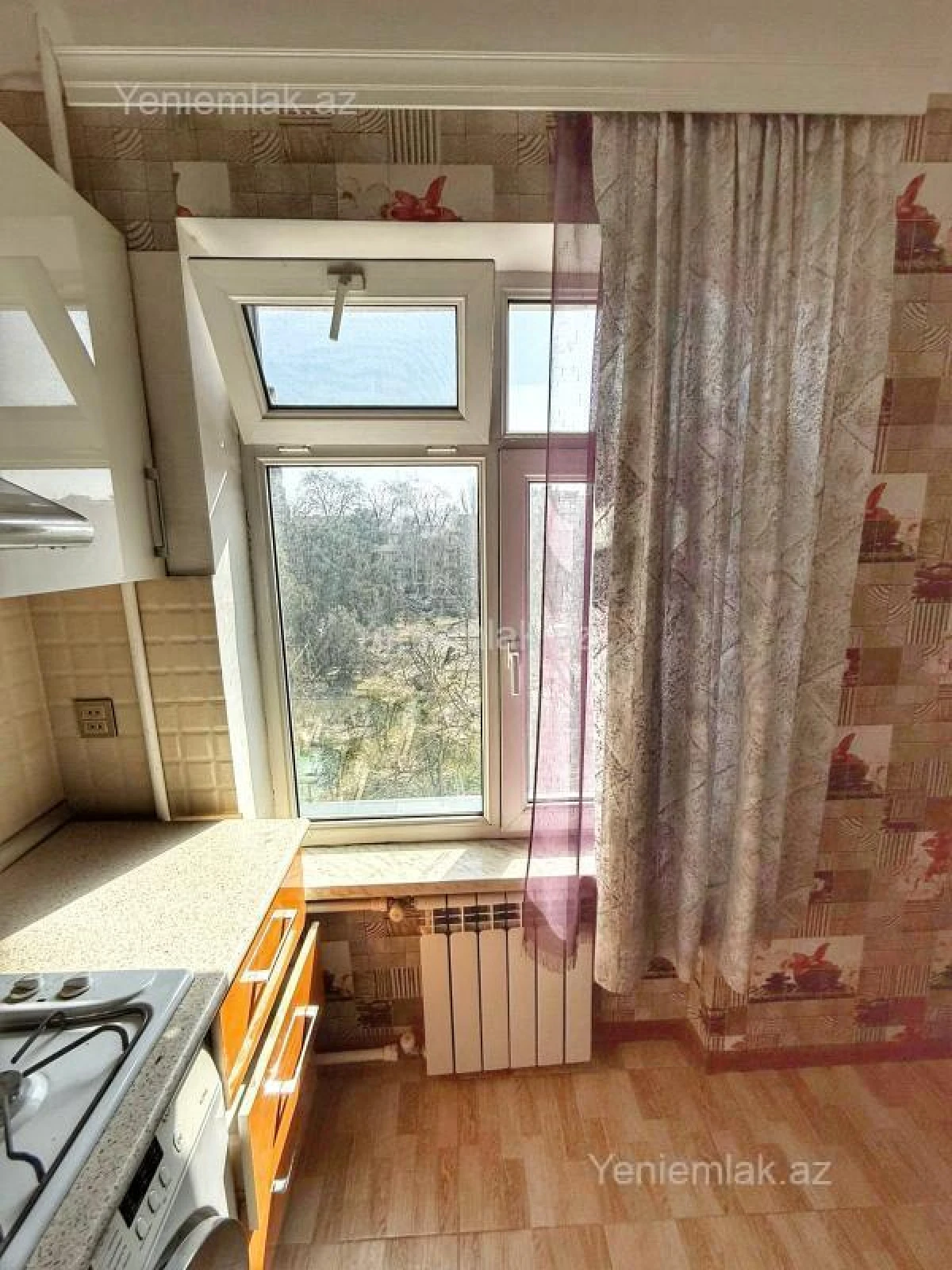 Satılır 1 otaqlı köhnə tikili 45 m²