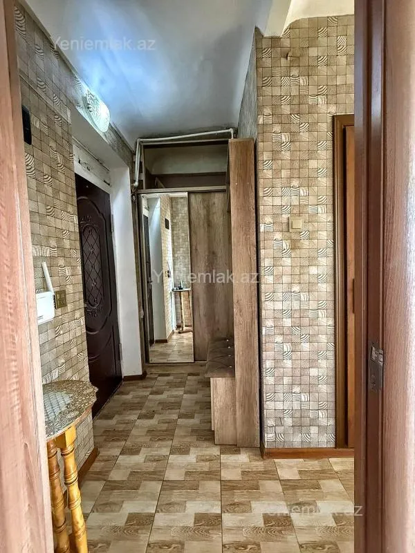 Satılır 1 otaqlı köhnə tikili 45 m²