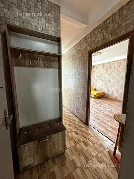 Satılır 1 otaqlı köhnə tikili 45 m²