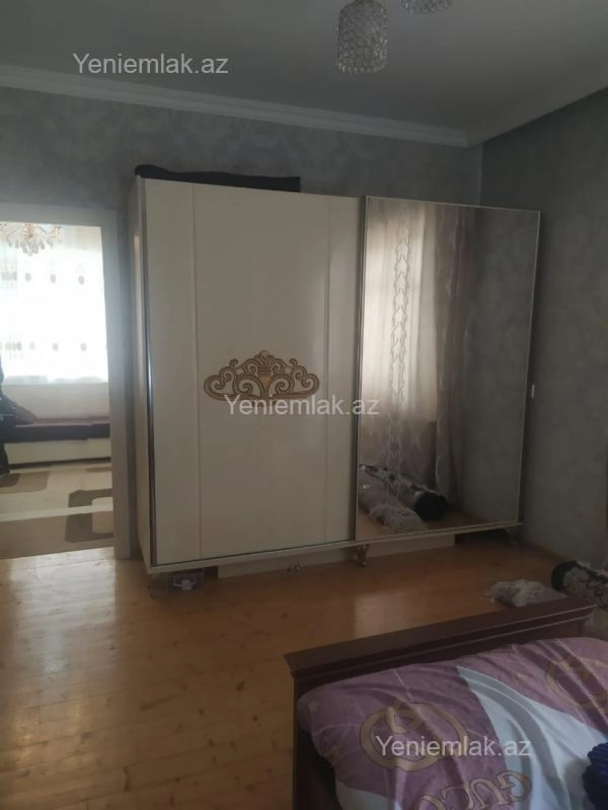 Satılır 6 otaqlı həyət evi 200 m²