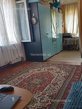 Satılır 3 otaqlı köhnə tikili 70 m²