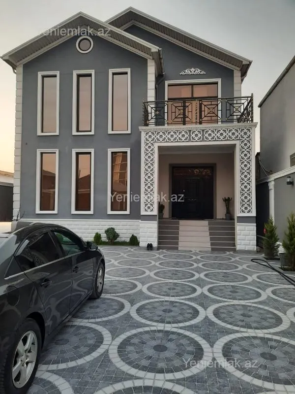 Satılır 6 otaqlı həyət evi 260 m²
