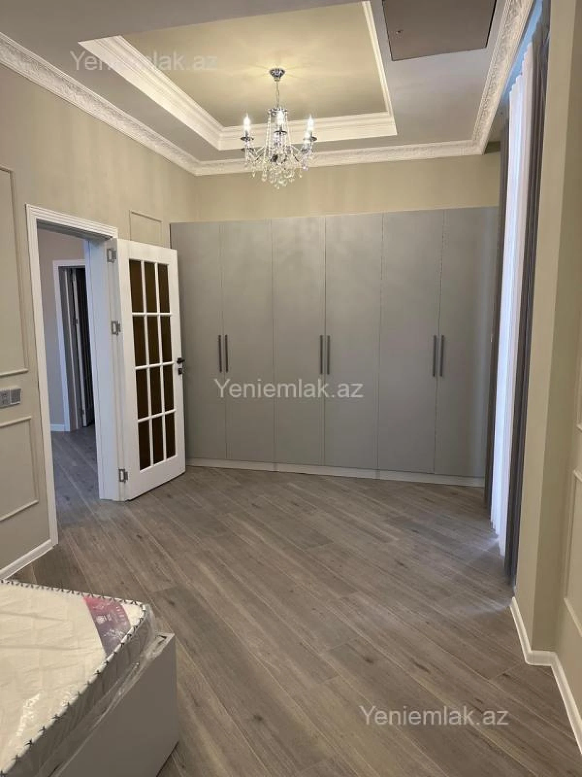 Satılır 6 otaqlı həyət evi 260 m²