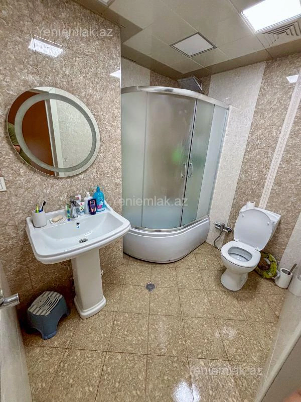 Satılır 2 otaqlı yeni tikili 100 m²