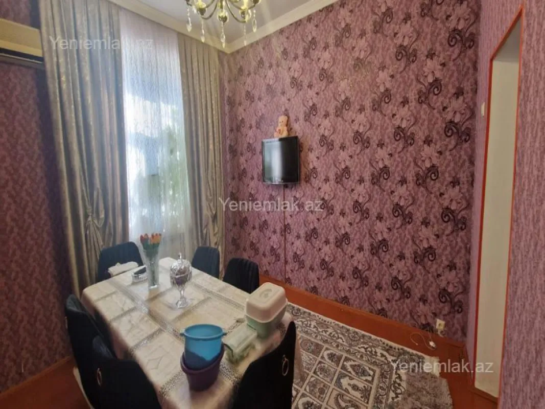 Satılır 3 otaqlı köhnə tikili 60 m²