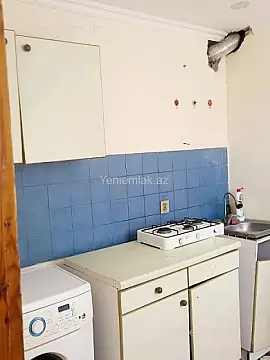 Satılır 2 otaqlı köhnə tikili 45 m²