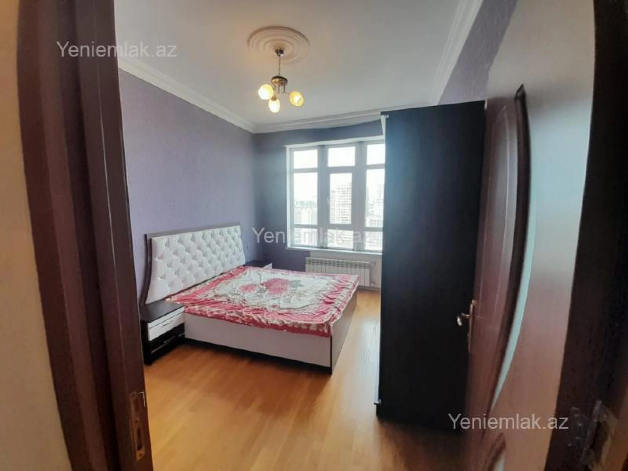 Satılır 3 otaqlı yeni tikili 128 m²