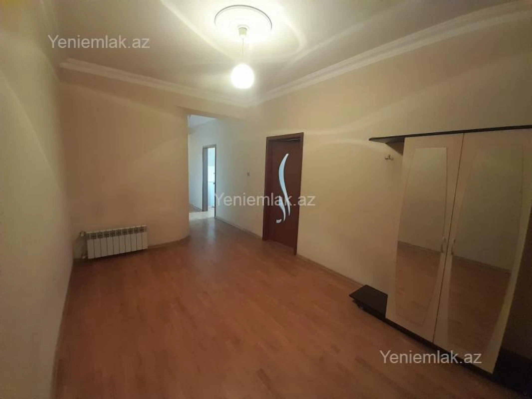 Satılır 3 otaqlı yeni tikili 128 m²