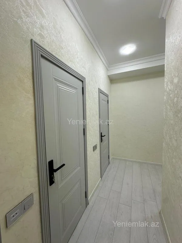 Satılır 2 otaqlı yeni tikili 75 m²