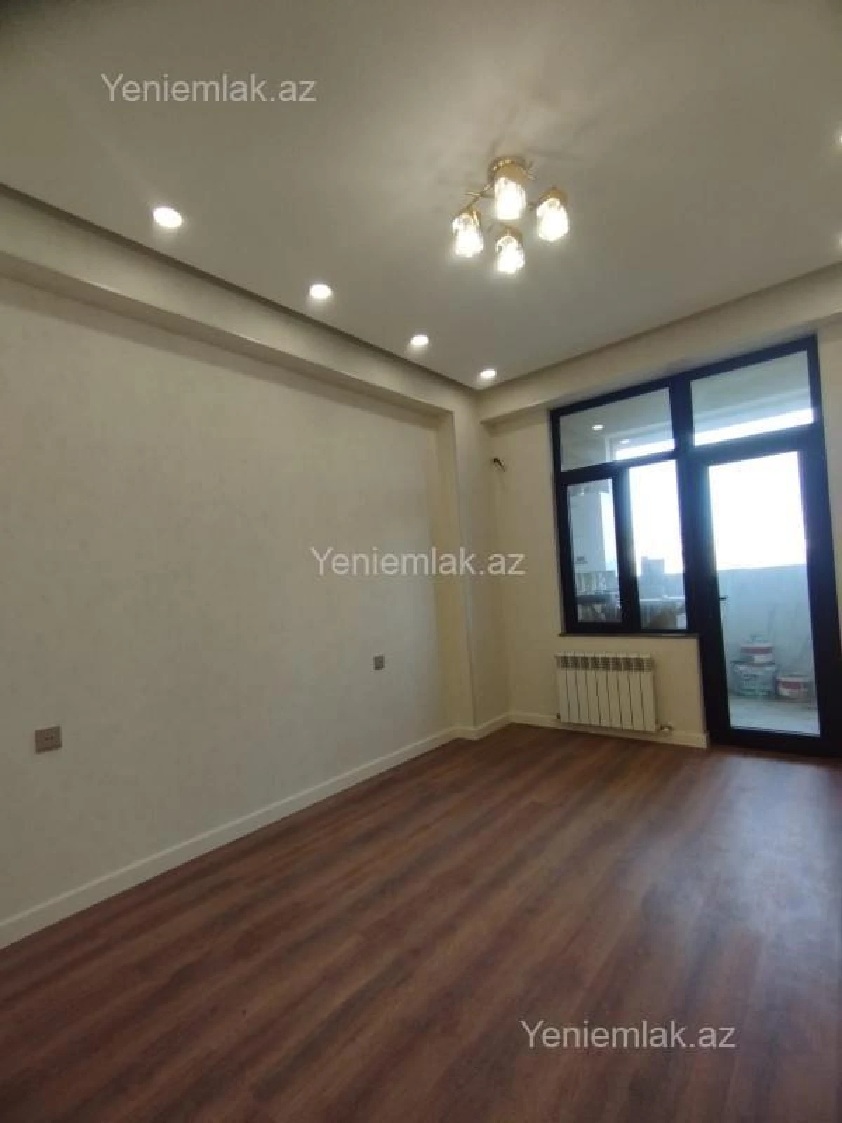 Satılır 3 otaqlı yeni tikili 132 m²