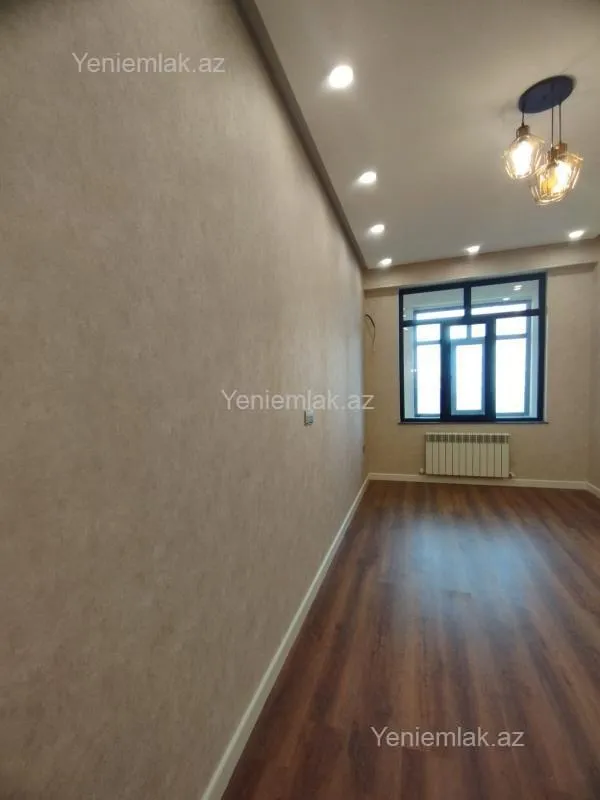 Satılır 3 otaqlı yeni tikili 132 m²