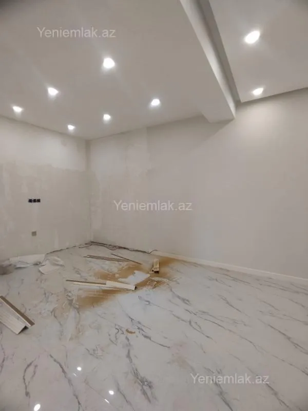 Satılır 3 otaqlı yeni tikili 132 m²