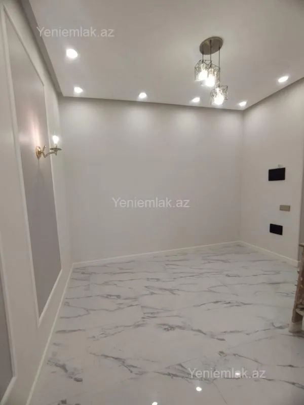 Satılır 3 otaqlı yeni tikili 132 m²