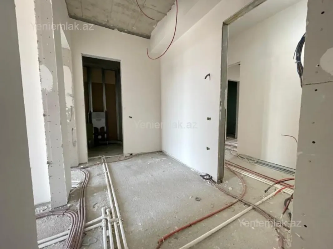 Satılır 3 otaqlı yeni tikili 76.56 m²