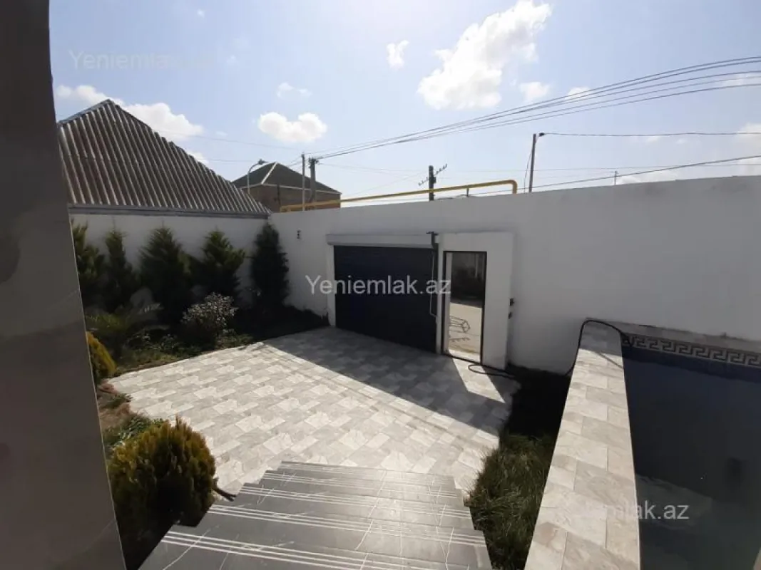 Satılır 3 otaqlı həyət evi 120 m²