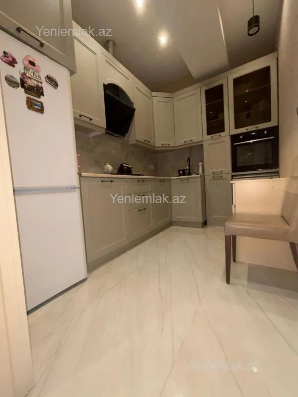 Satılır 2 otaqlı yeni tikili 63 m²
