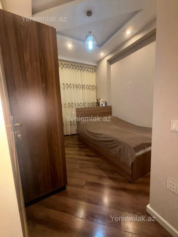 Satılır 2 otaqlı yeni tikili 63 m²