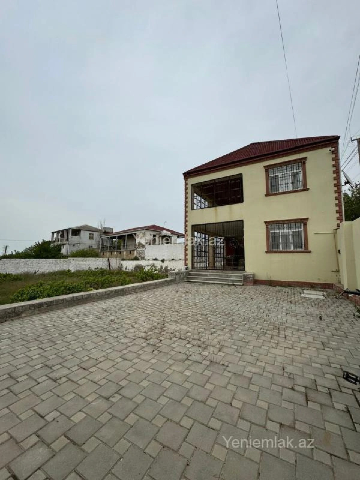 Satılır 3 otaqlı həyət evi 120 m²