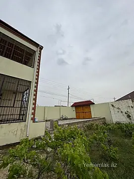 Satılır 3 otaqlı həyət evi 120 m²