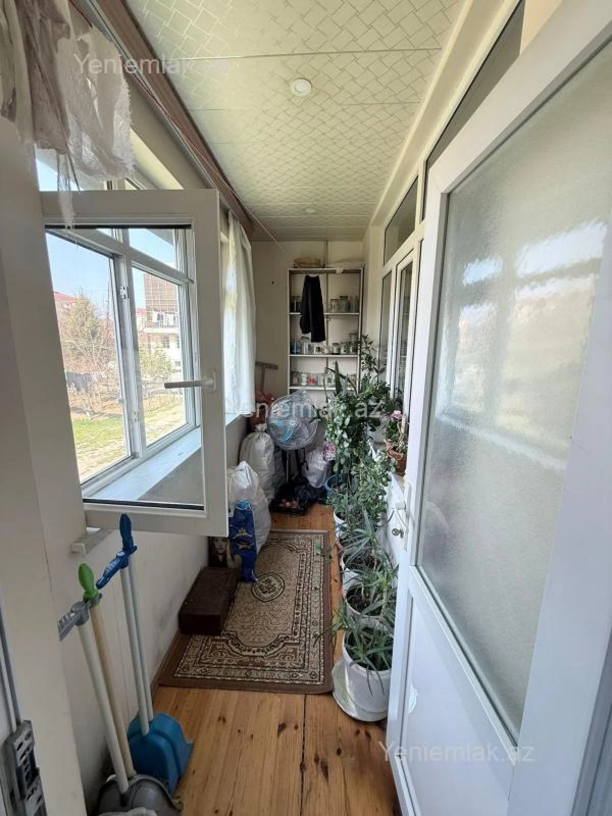 Satılır 3 otaqlı köhnə tikili 70 m²