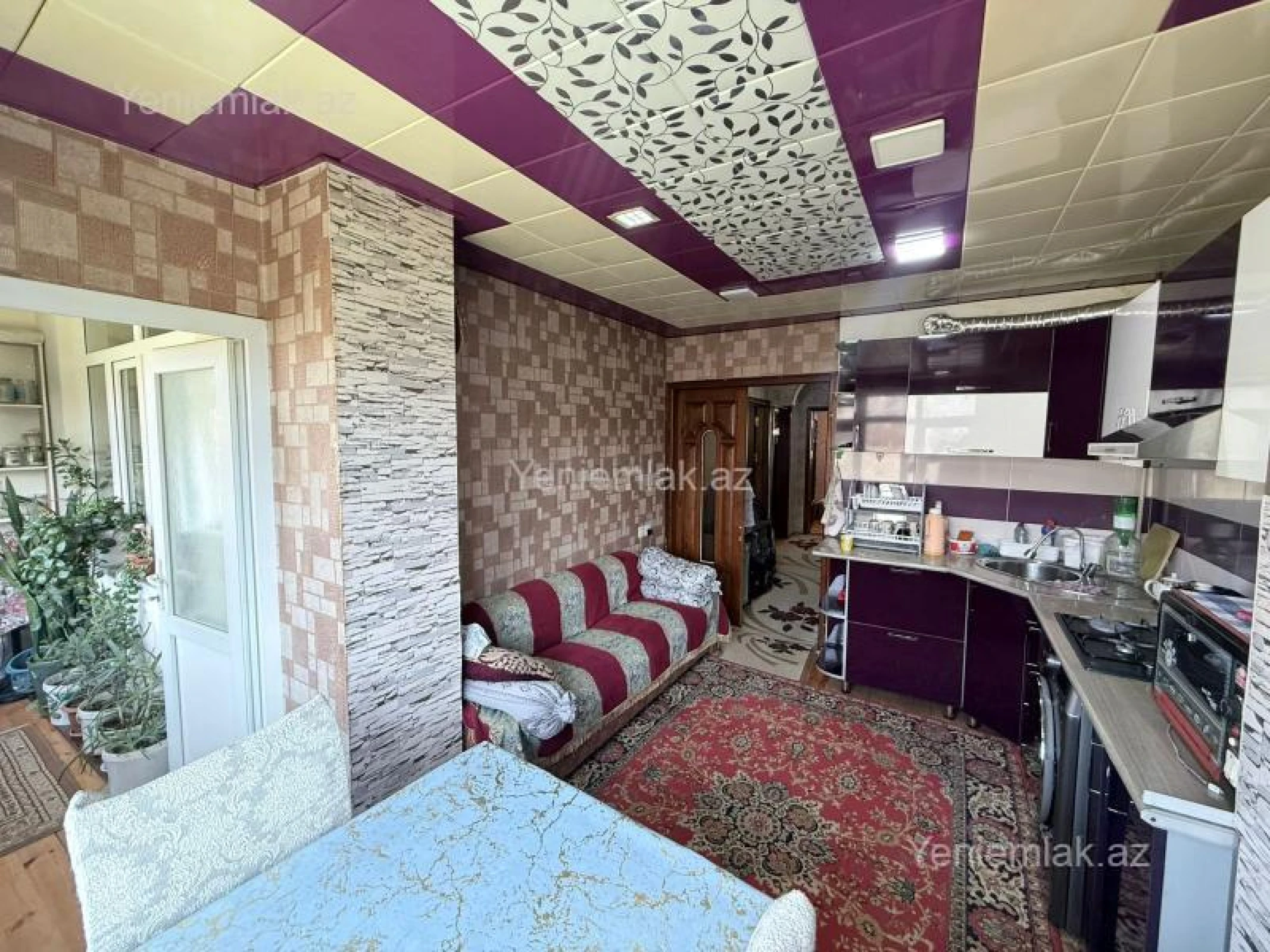 Satılır 3 otaqlı köhnə tikili 70 m²