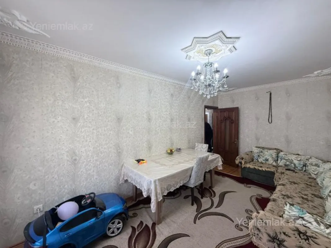 Satılır 3 otaqlı köhnə tikili 70 m²