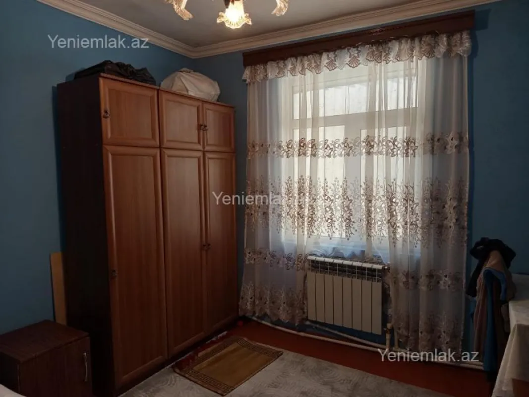 Satılır 4 otaqlı həyət evi 80 m²