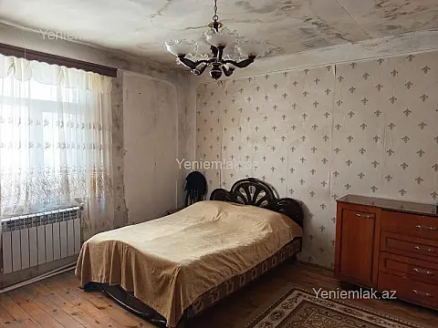 Satılır 4 otaqlı həyət evi 80 m²