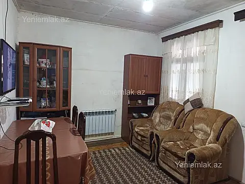 Satılır 4 otaqlı həyət evi 80 m²