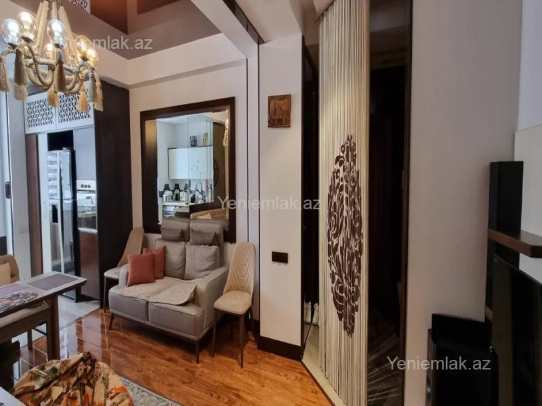 Satılır 3 otaqlı yeni tikili 105 m²